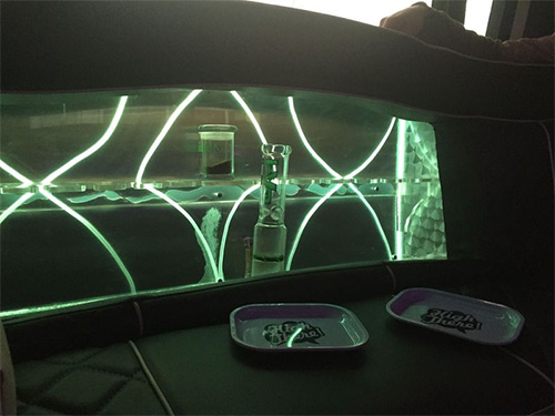 Hopper 420 dating hotbox bus