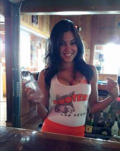 Vegas Hooters girl